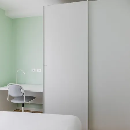 Azzo Gardino N9 Interno 4-2 아파트 볼로냐