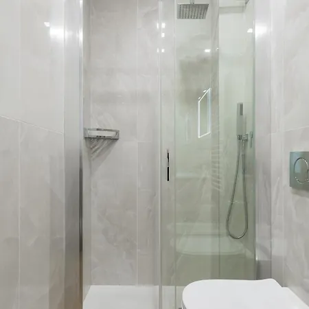 公寓 Azzo Gardino N9 Interno 4-2 *