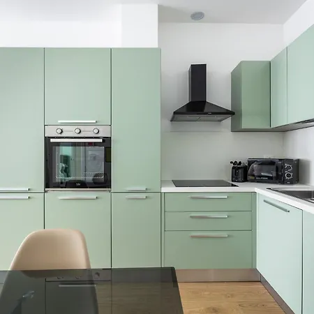 Azzo Gardino N9 Interno 4-2 * Bolonia