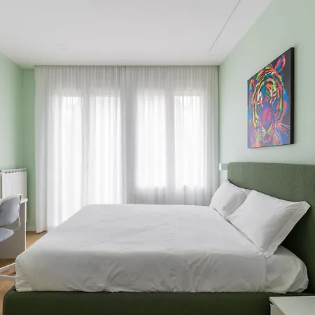 Azzo Gardino N9 Interno 4-2 博洛尼亚