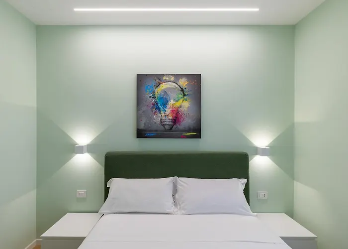 Azzo Gardino N9 Interno 4-2 *