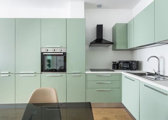 Azzo Gardino N9 Interno 4-2 * בולוניה