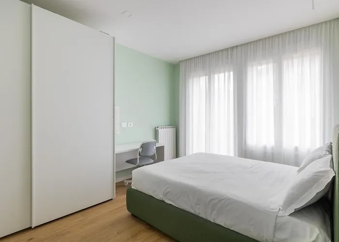 公寓 Azzo Gardino N9 Interno 4-2